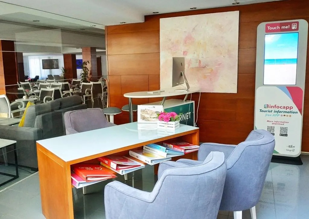 Lobby, Capricho, Majorca