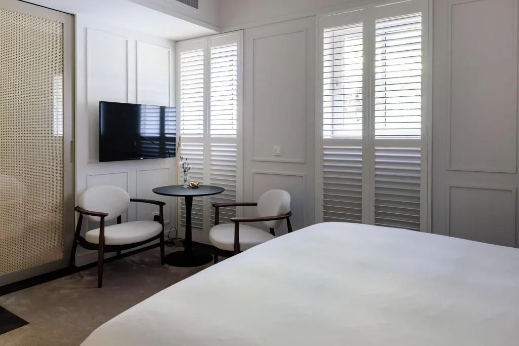 DOUBLE KING SIZE BED Room, Pillows Maurits At The Park, Amsterdam