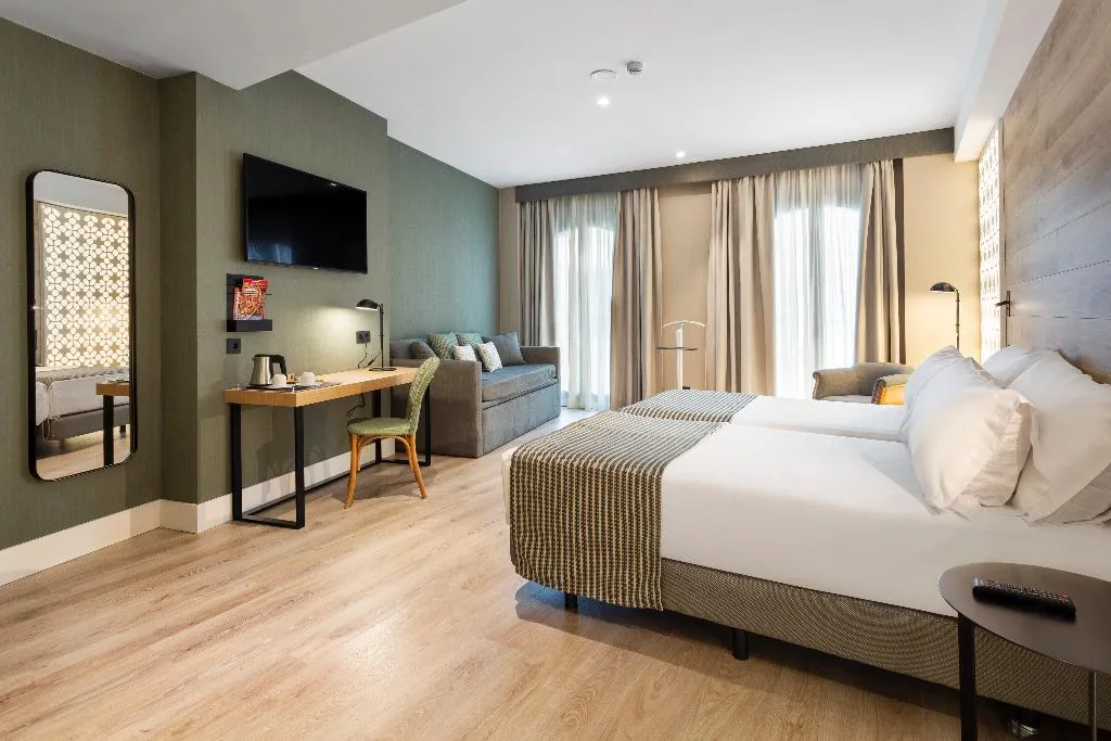 DOUBLE SINGLE USE DELUXE Room, Catalonia Santa Justa, Seville