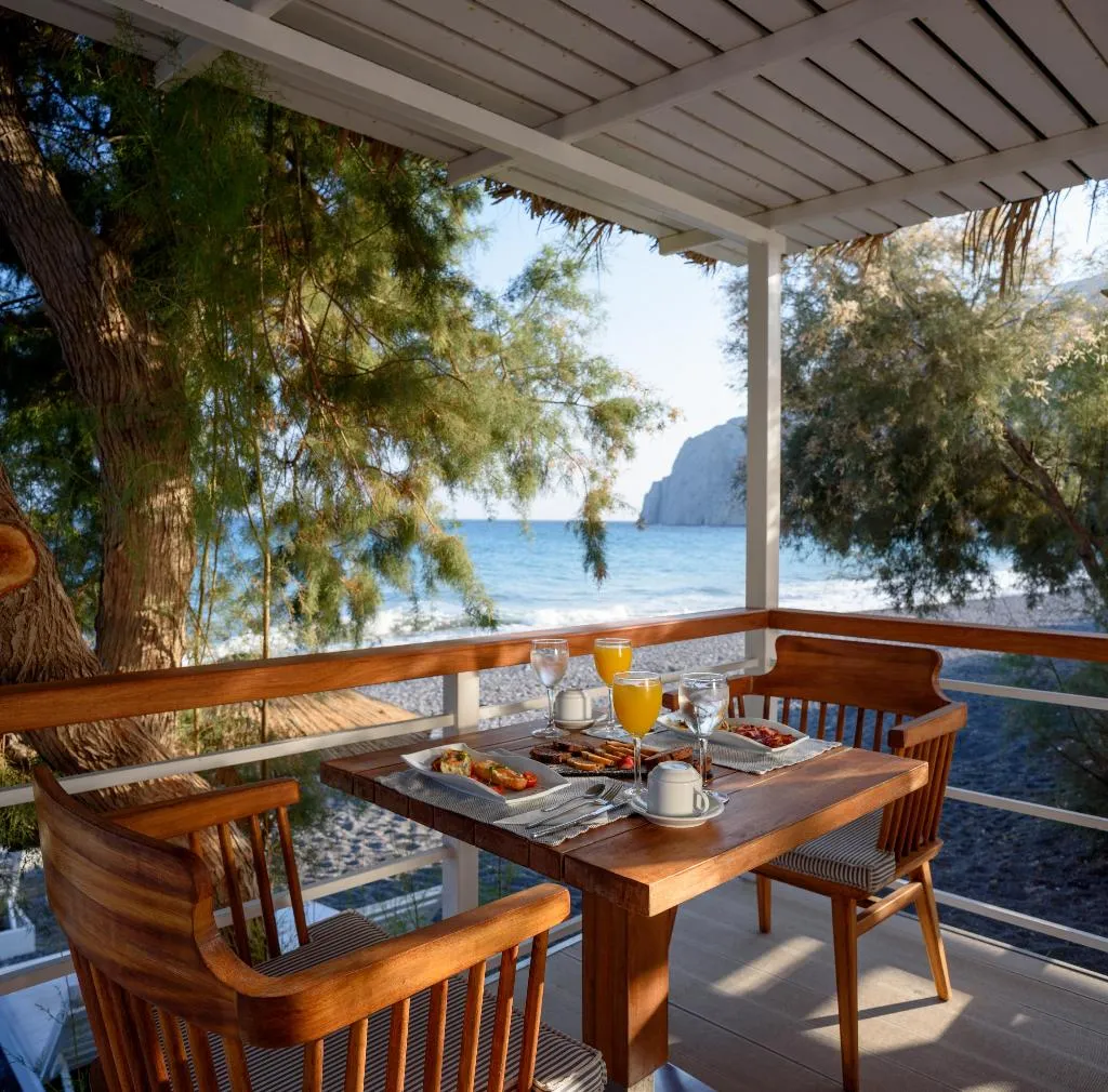 Restaurant, Alesahne Beach, Santorini