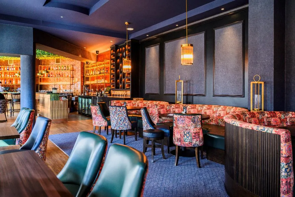 Bar, Newtown Park Hotel, Dublin