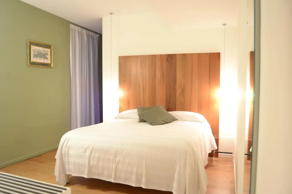Room, Albergo Il Rientro, Perugia