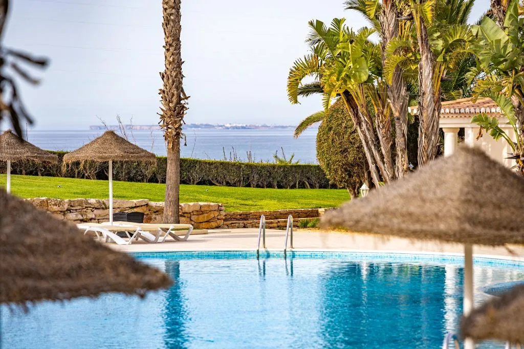 Pool, Clube Porto Mós, Algarve