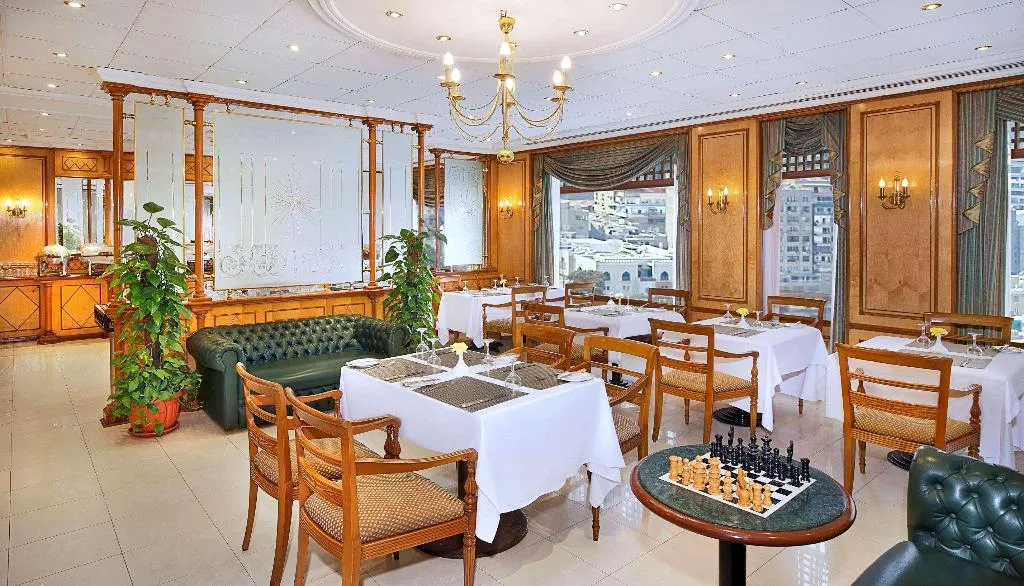 Restaurant, Cairo World Trade Center Hotel & Residences, Cairo