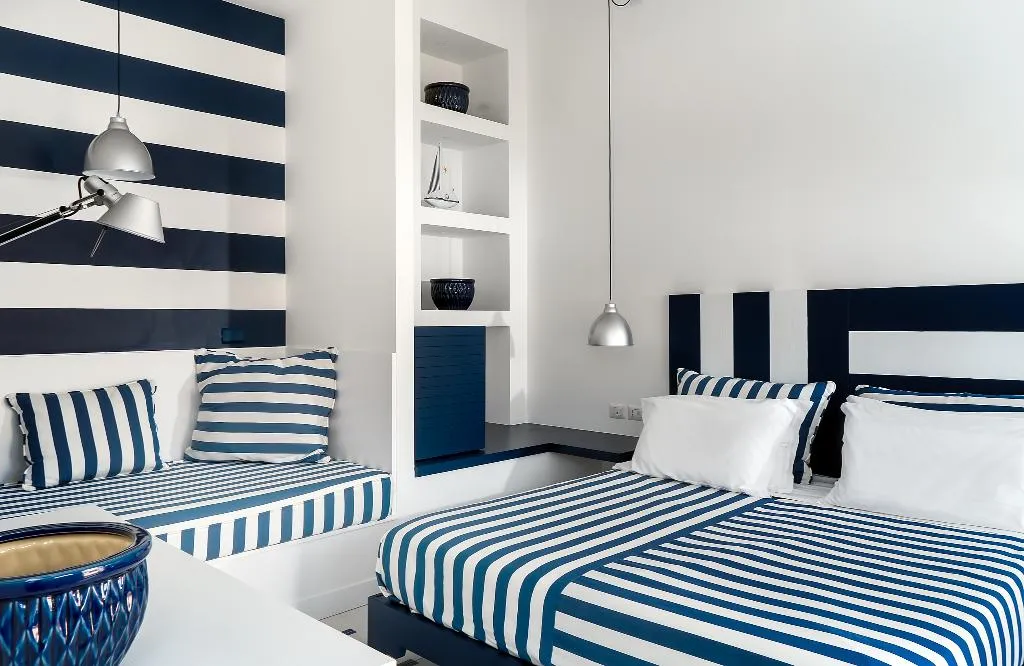 Room CAPACITY 2 Room, Maison Il Conservatorio, Naples