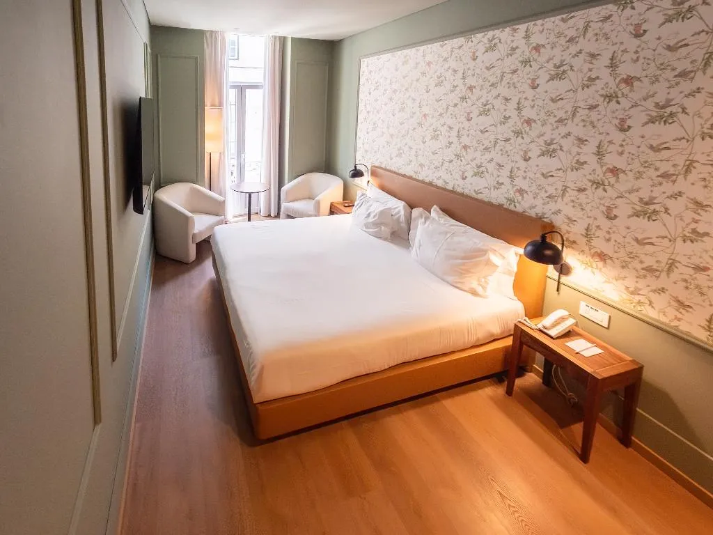 Double or Twin DELUXE Room, Lisboa Carmo Hotel, Lisbon