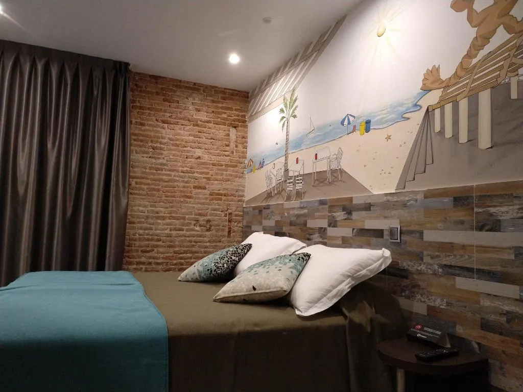 Room, Pensión Miami, Barcelona