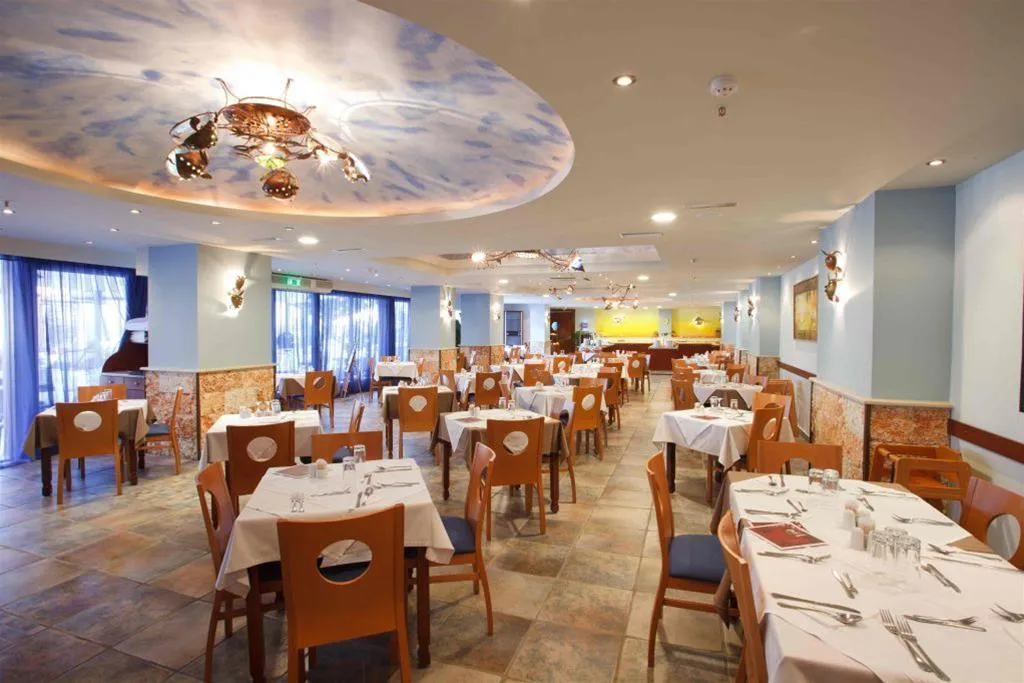 Restaurant, Alianthos Estate Resort, Crete