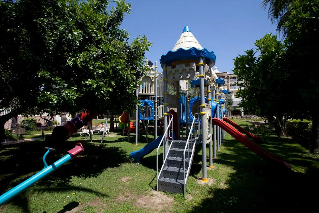 Sports and Entertainment, Defne Star, Antalya