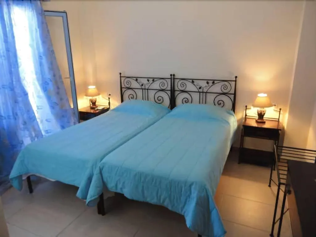 Room, Villa Roussa, Santorini