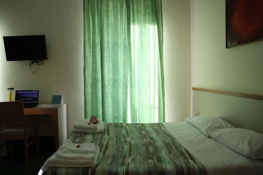 Room, Casa Tolentino, Naples
