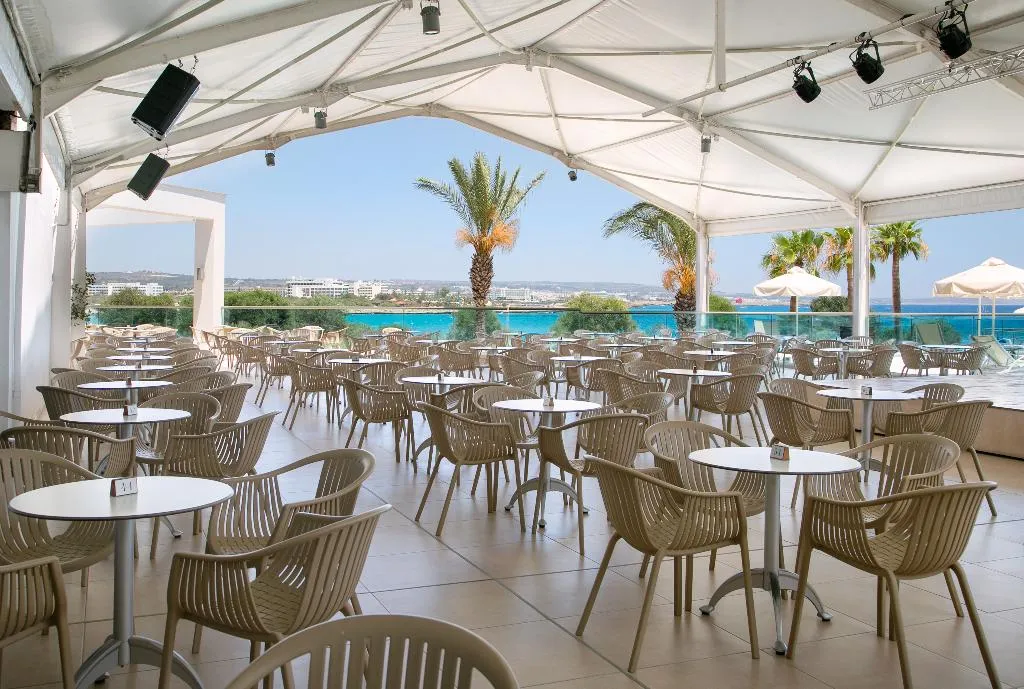 Bar, Asterias Beach Hotel, Cyprus
