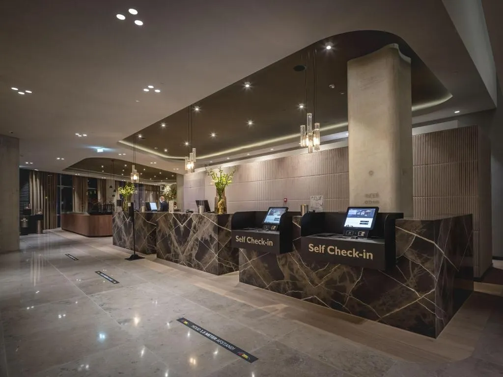 Lobby, Van der Valk Hotel Amsterdam Zuidas, Amsterdam