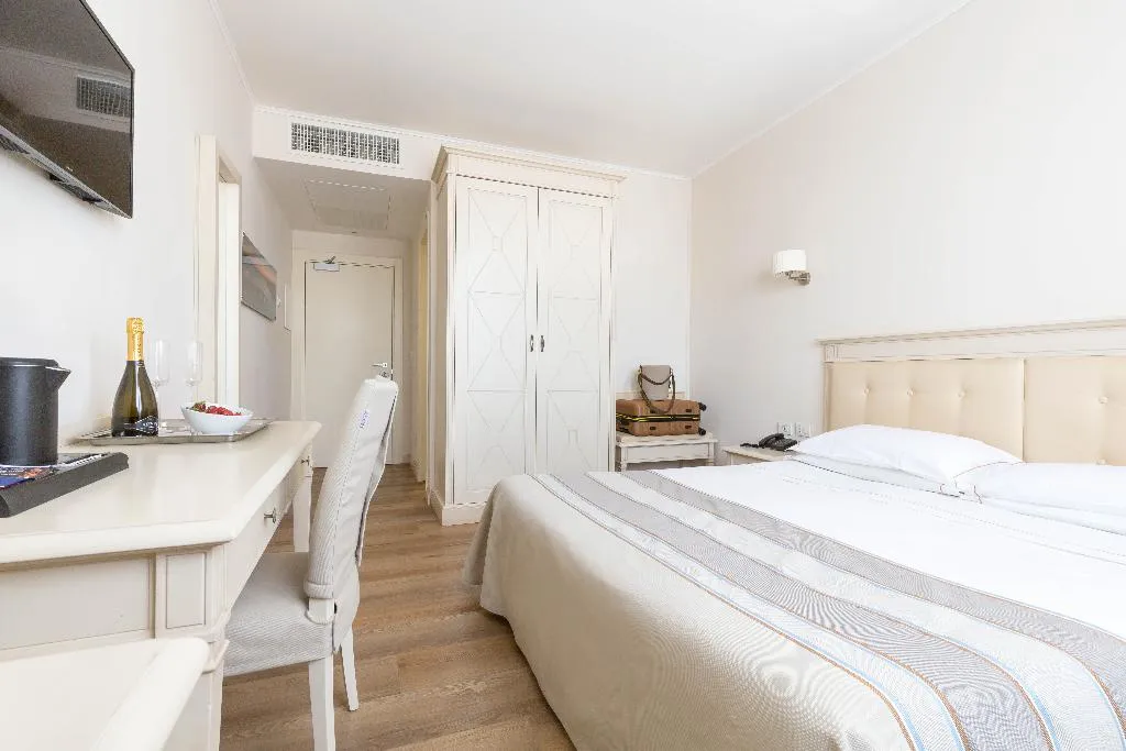 DOUBLE STANDARD Room, Hotel Catalunya, Alghero