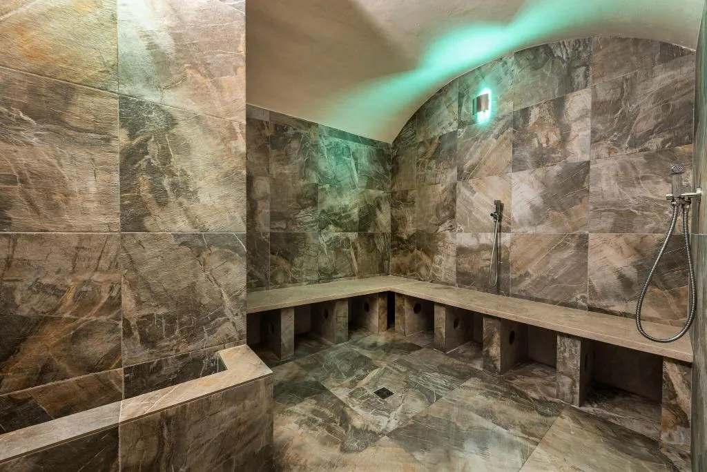 Sports and Entertainment, Relais Vignale & Spa, Florence
