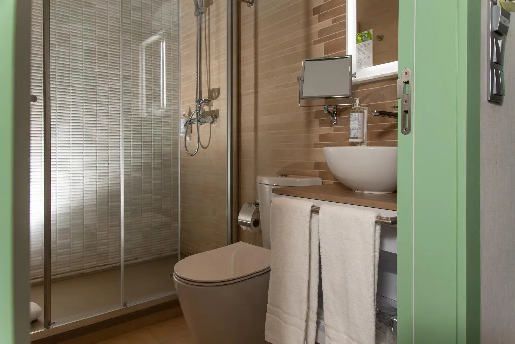 Double or Twin SUPERIOR Room, Be Poet Baixa Hotel, Lisbon