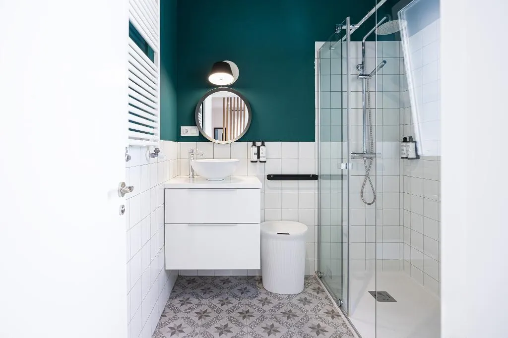 STUDIO STANDARD Room, Smartr Atocha Reina Sofia, Madrid