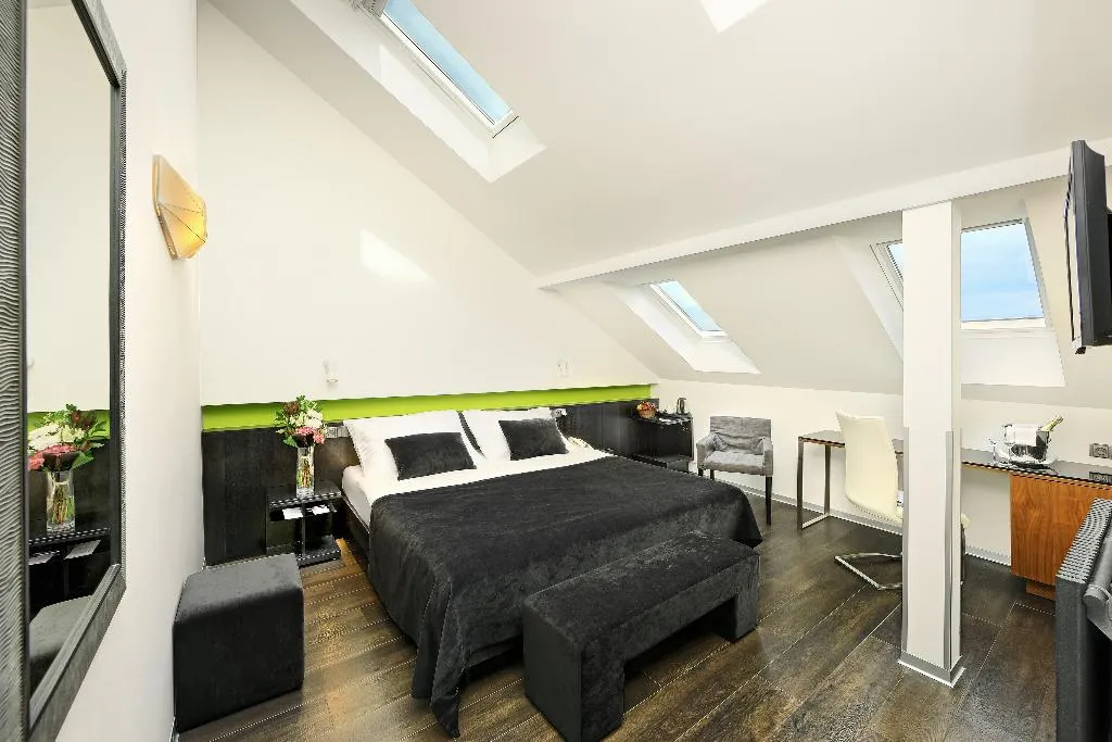 DOUBLE EXECUTIVE Room, Ametyst, Prague