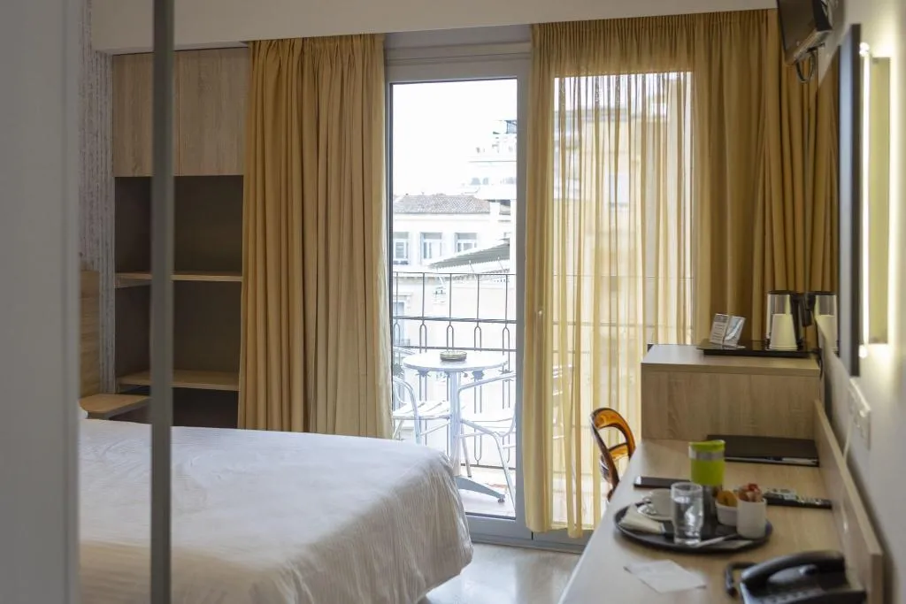 DOUBLE STANDARD Room, Pan, Athens