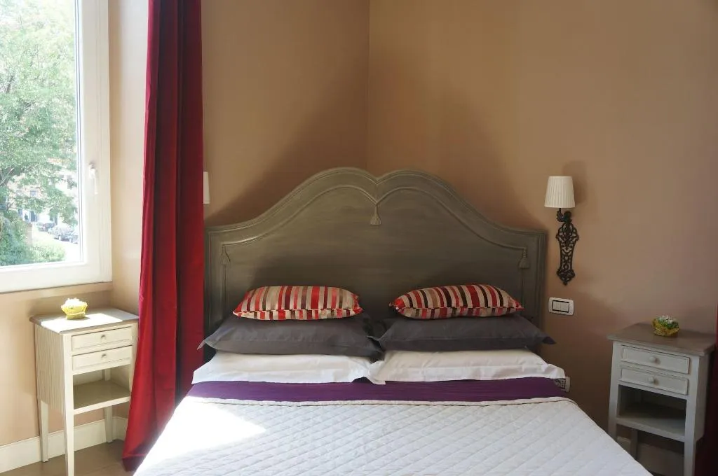 Room, Le Stanze Di Elle, Naples