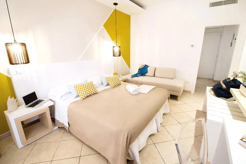 Double or Twin ECONOMY Room, Rivage Hotel, Naples