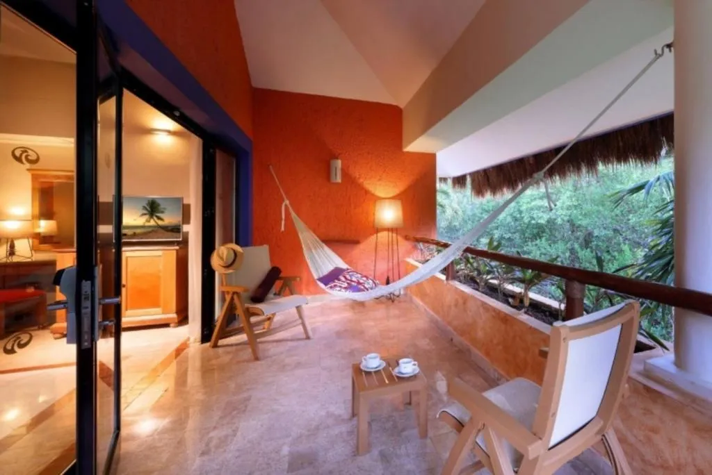 VILLA POOL VIEW Room, Grand Palladium Colonial Resort & Spa All Incl., Cancun Area