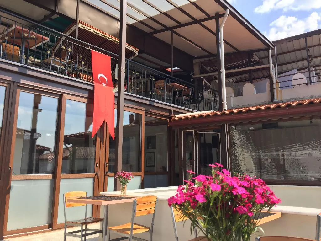 Terrace, Ena Serenity Boutique Hotel, Izmir