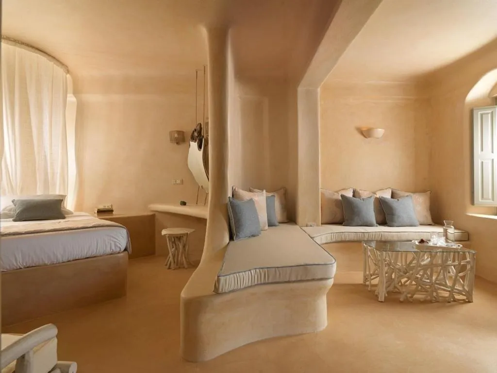 SUITE KING SIZE BED Room, Dome Resort Santorin, Santorini