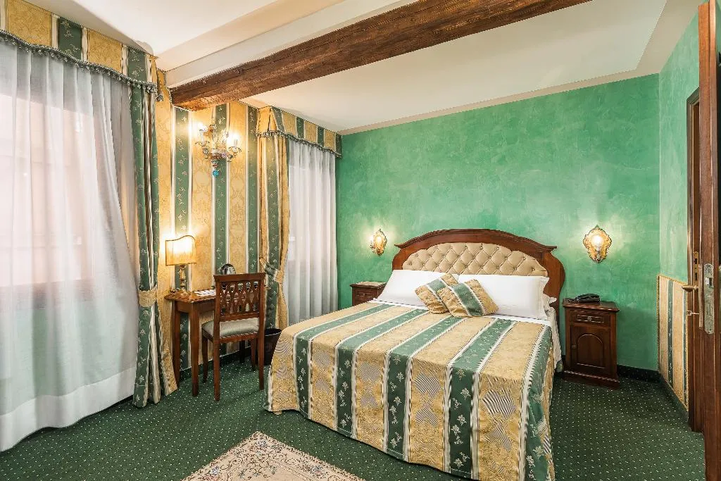 Double or Twin SUPERIOR Room, Marconi, Venice