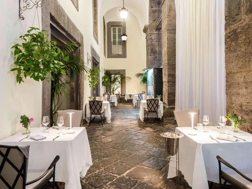 Restaurant, Palazzo Caracciolo Naples, Naples