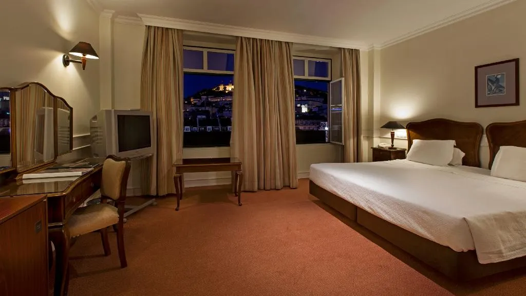 Double or Twin SUPERIOR Room, Métropole Lisboa, Lisbon