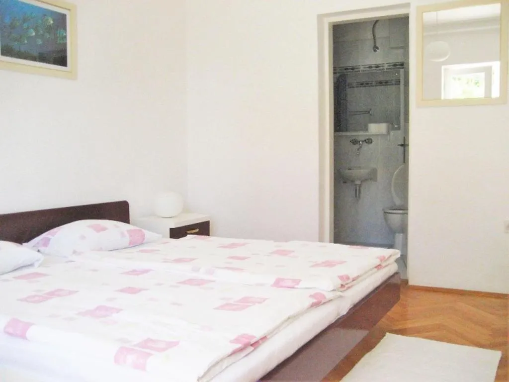 Room, Bed And Breakfast Vjeko, Split