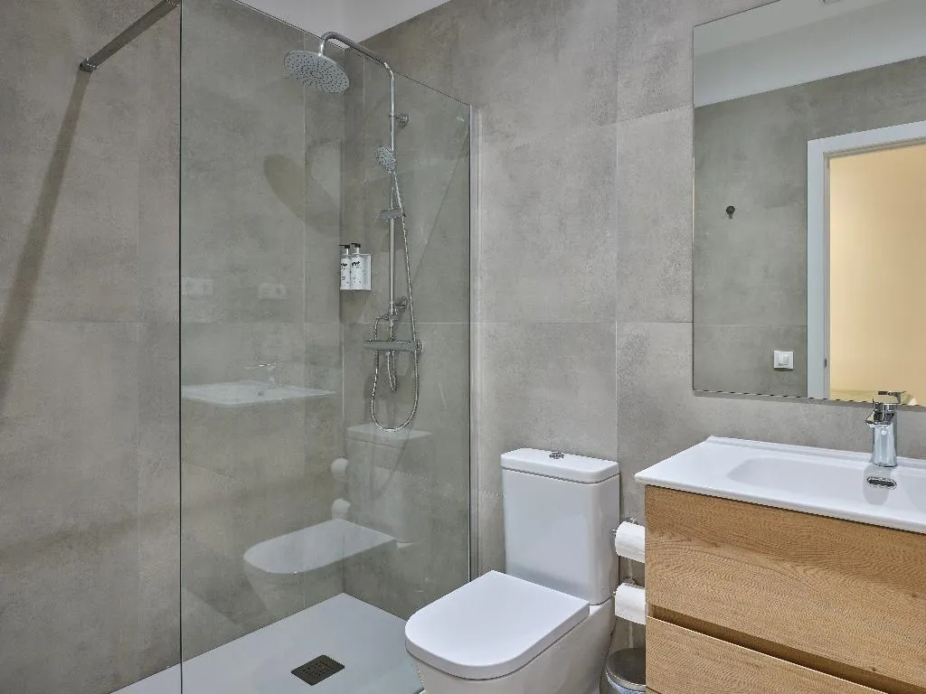 SUITE TWO BEDROOMS TWO BATHROOMS Room, Paseo Suites Hotel, Madrid
