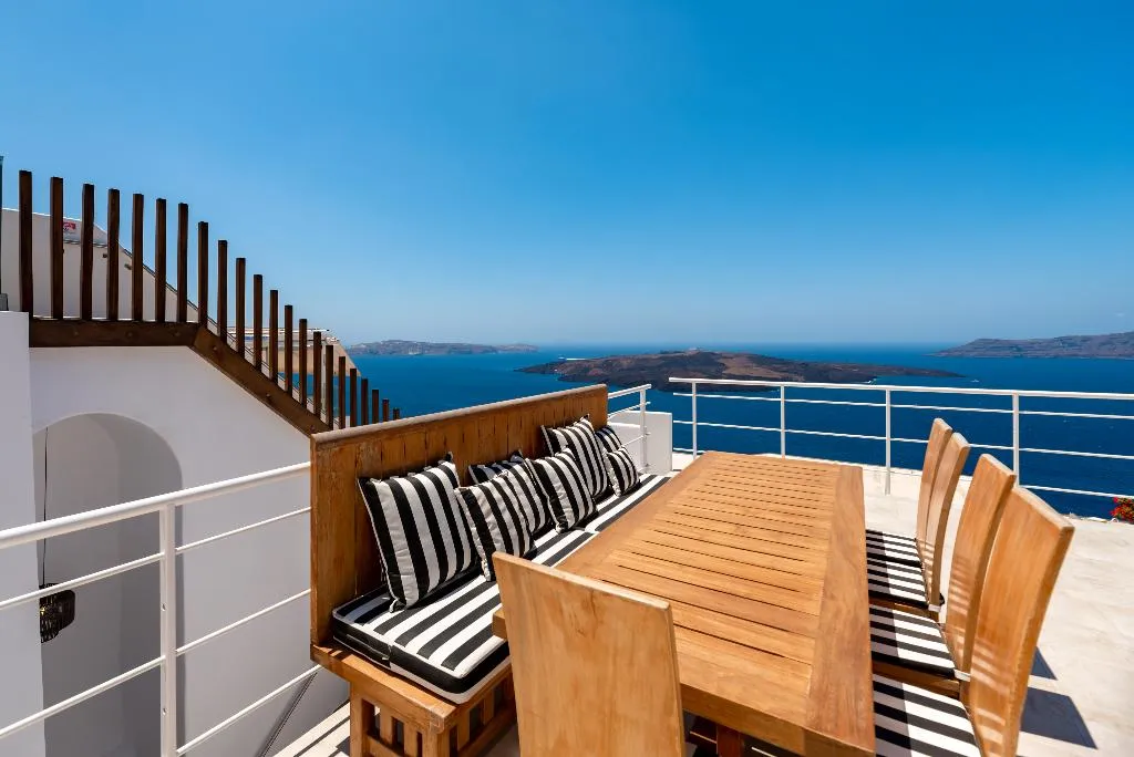 General view, Daydream Luxury Suites, Santorini