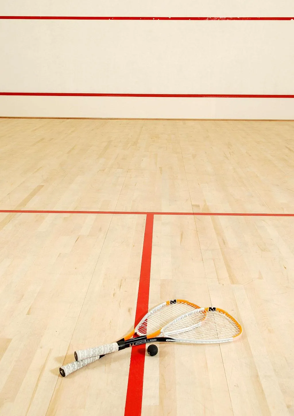 Sports and Entertainment, Oaks Liwa Heights Hotel Suites, Dubai