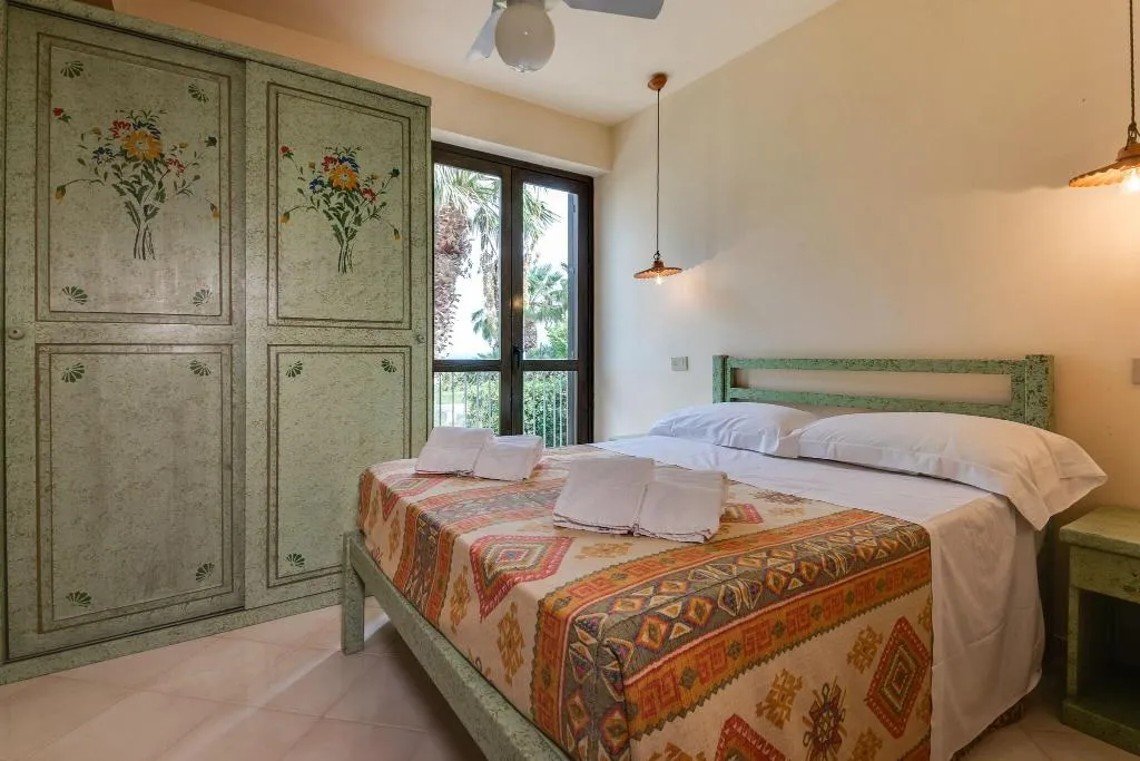 APARTMENT TWO BEDROOMS Room, La Tonnara di Bonagia, Trapani