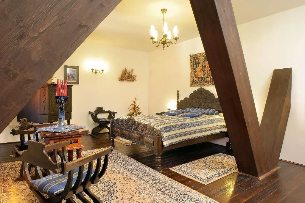 Room, Hotel Ruze, Prague