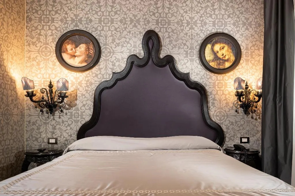 Double or Twin DELUXE Room, Palazzetto Madonna, Venice