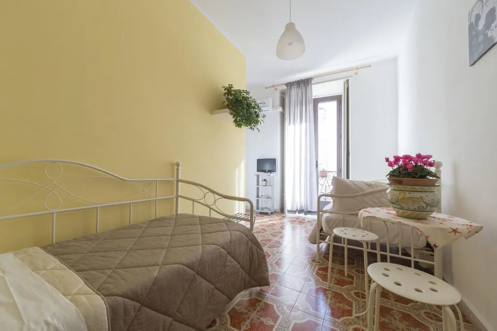 Room, Catania Inn, Catania