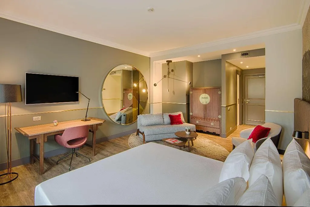 Room, NH Collection Milano Porta Nuova, Milan