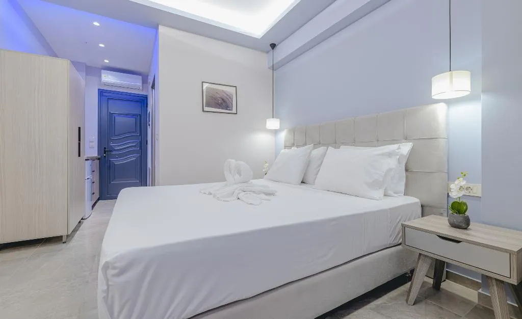 DOUBLE WITH BALCONY Room, Christina Apartments, Zante