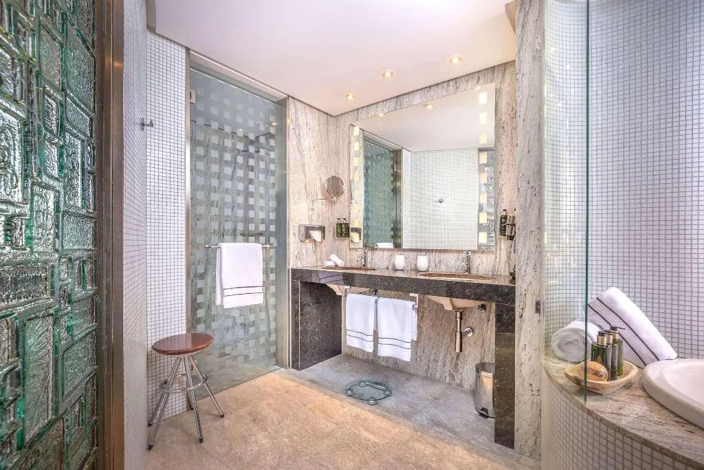 SUITE Presidential Room, Melia Valencia, Valencia
