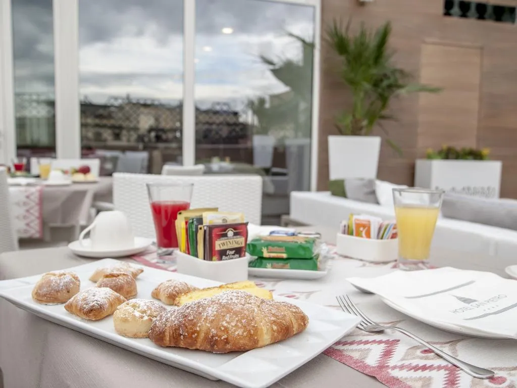 Terrace, Hotel San Pietro, Naples