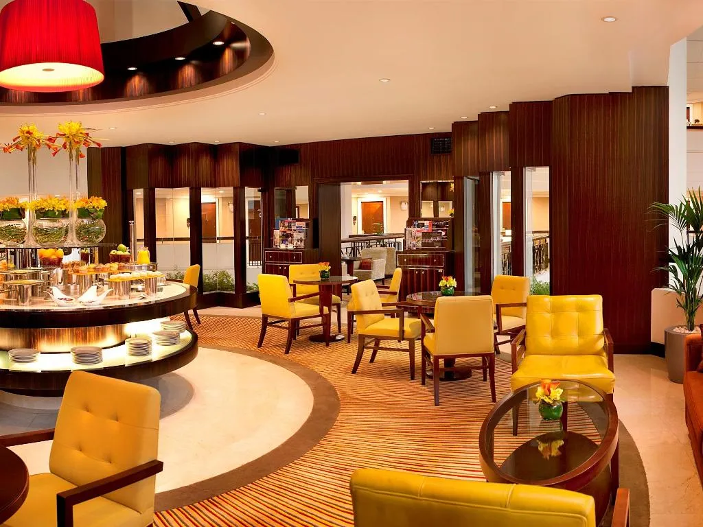 Restaurant, Movenpick Grand Al Bustan Hotel, Dubai