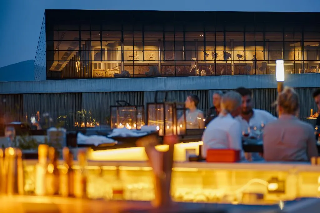 Bar, Herodion, Athens