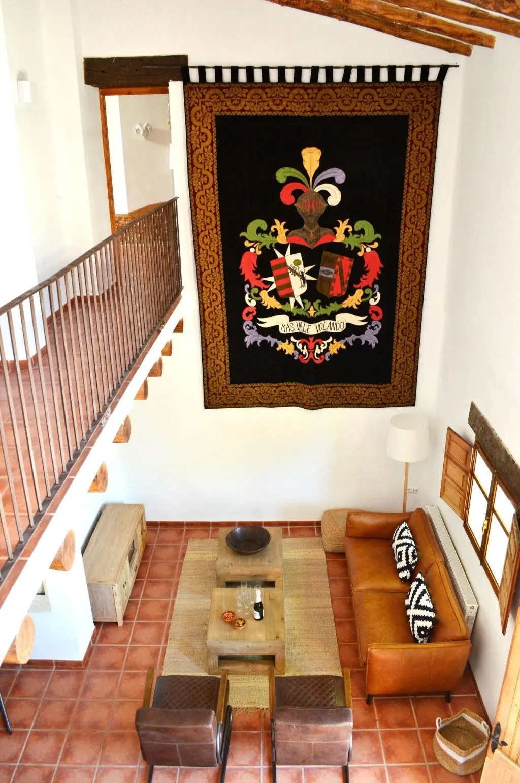 Lobby, Benali, Valencia