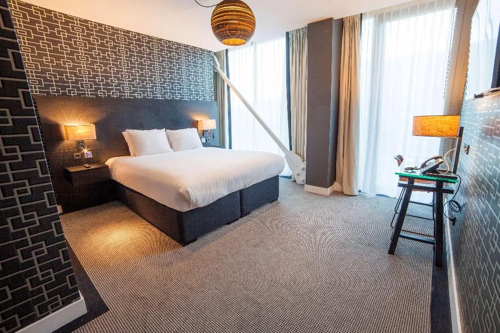 Room, DoubleTree by Hilton NDSM Wharf, Amsterdam