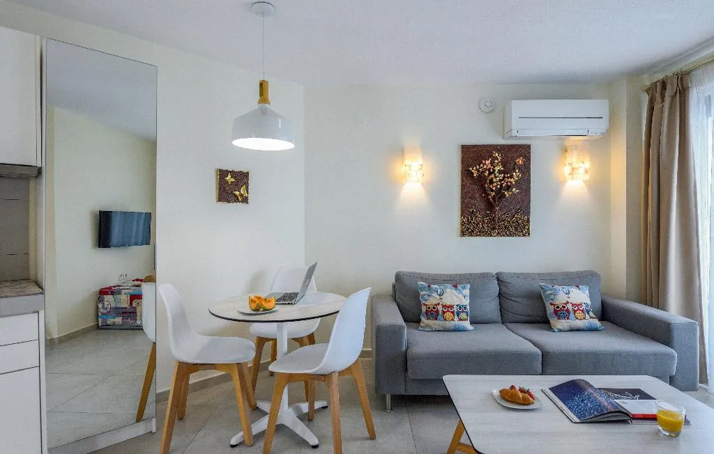 APARTMENT SIDE SEA VIEW Room, Elpiniki Luxury Apartments, Thessaloniki