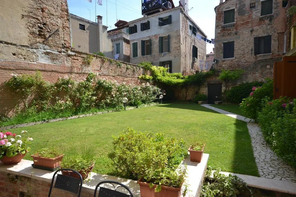 General view, Corte Nova, Venice