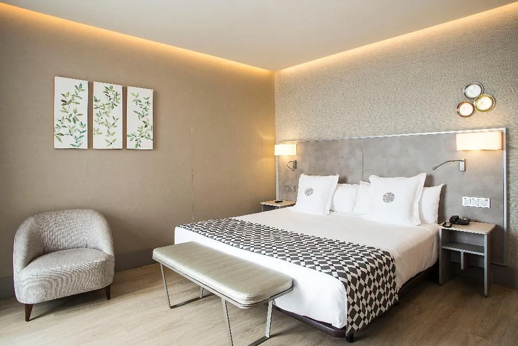 DOUBLE DELUXE Room, America Sevilla, Seville